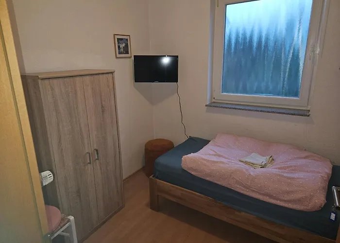 C & R Zimmervermietung Πανσιόν Ανόβερο